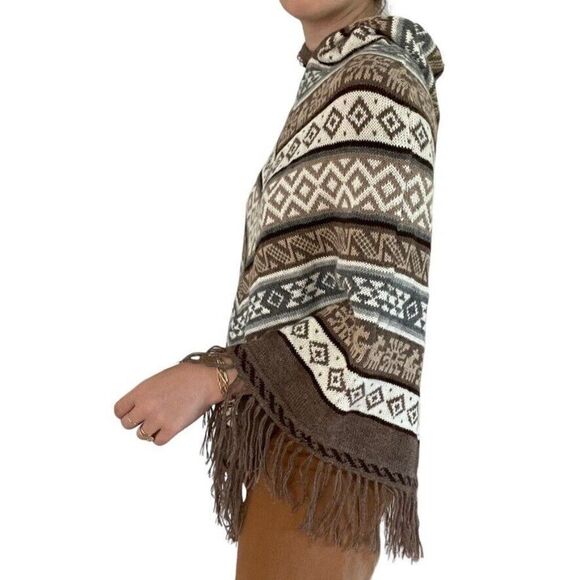 Gamboa Brown Tan 100% Alpaca Peruvian Hooded Fringe Poncho Made in Bolivia - Picture 3 of 5